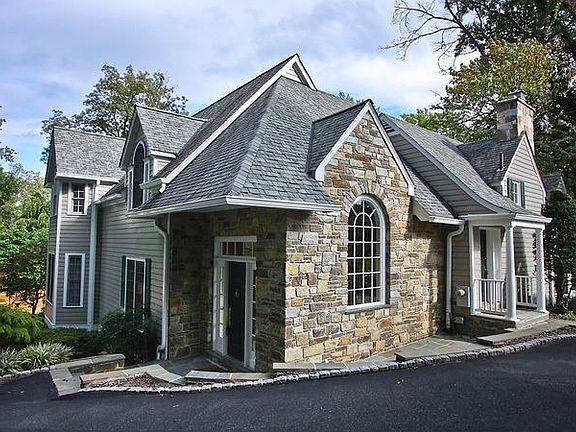 5th image of 5401 Bradley Blvd
