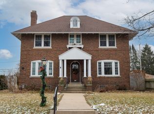 703 Michigan Ave, South Milwaukee, WI 53172