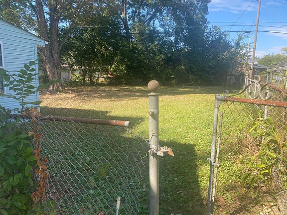 5th image of 6305 Stockton Dr