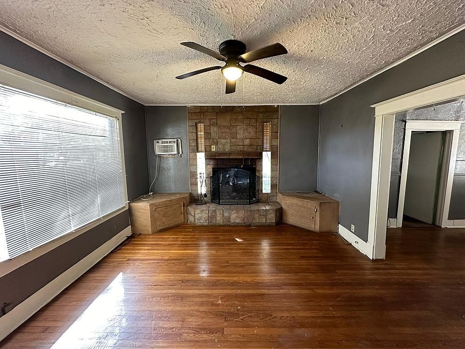 1st image of 6818 Stearns St