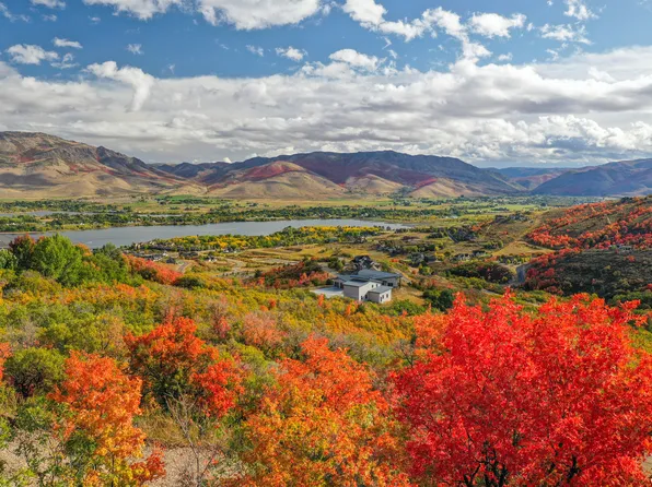 5941 E Snowbasin Rd, Huntsville, UT 84317