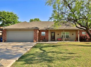 810 Tanglewood Dr, Clyde, TX 79510