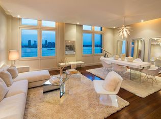 92 Laight St APT 10D, New York, NY