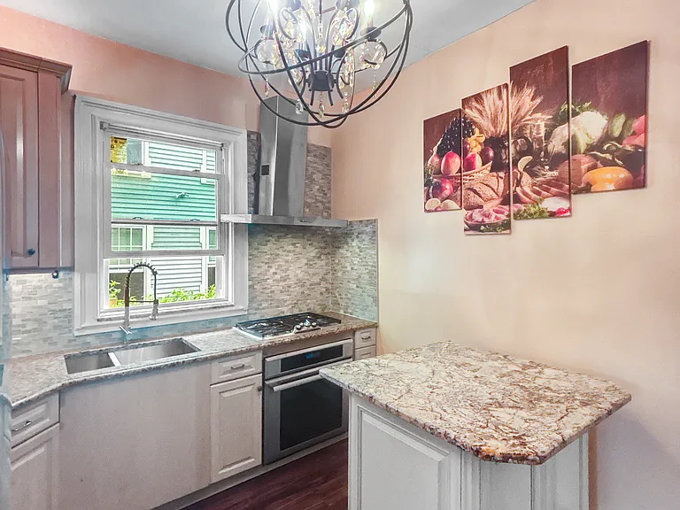630 Kossuth St #1 — Photo 26