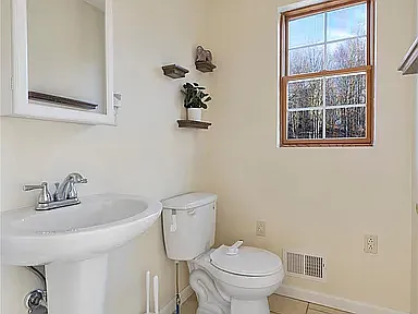 50 Horton Rd — Photo 26
