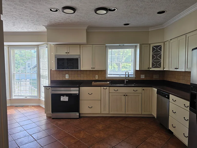 101 Tarks Ln — Photo 9