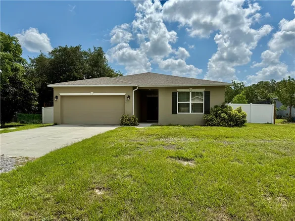 8646 102nd Ave, Vero Beach, FL 32967