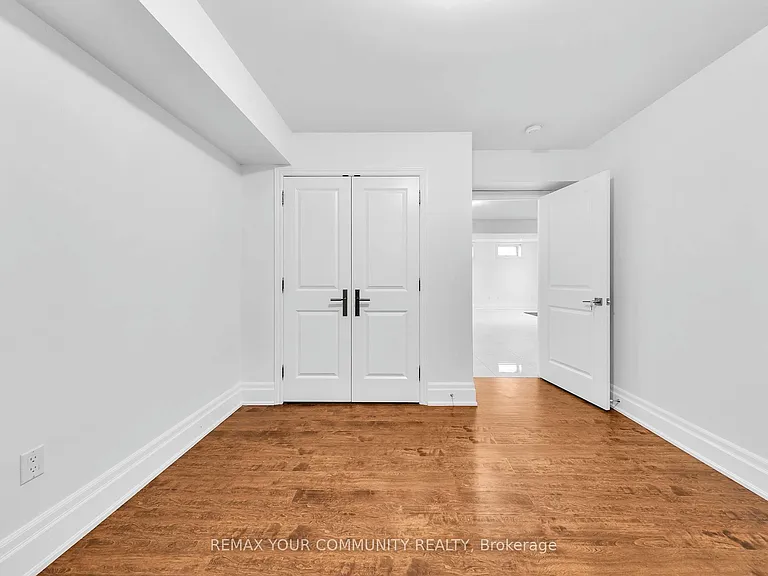 179 Greenfield Ave — Photo 12