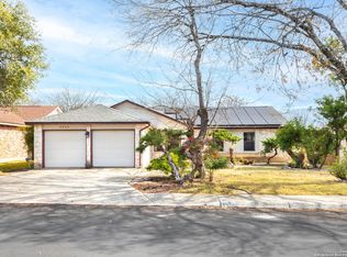 5922 Spring Valley, San Antonio, TX 78247