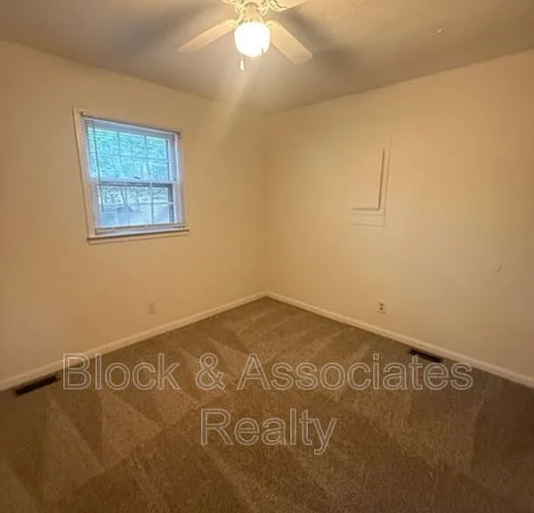 1326 Spanish Dr — Photo 6