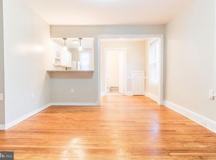 1810 Pine St APT 3R, Philadelphia, PA 19103
