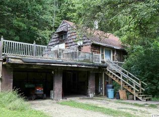 11591 Rupp Hollow Rd, Dubuque, IA 52001