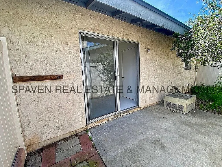 2891 Canyon Crest Dr #62 — Photo 10