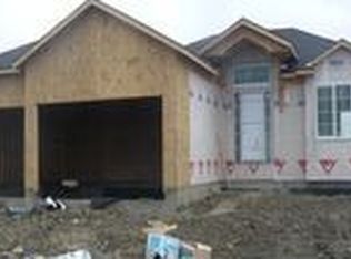 4955 Spencer Ln S, Fargo, ND 58104