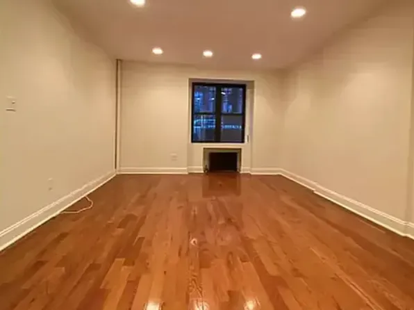 25 W 87th St APT 1F, New York, NY 10024