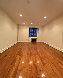 25 West 87th Street