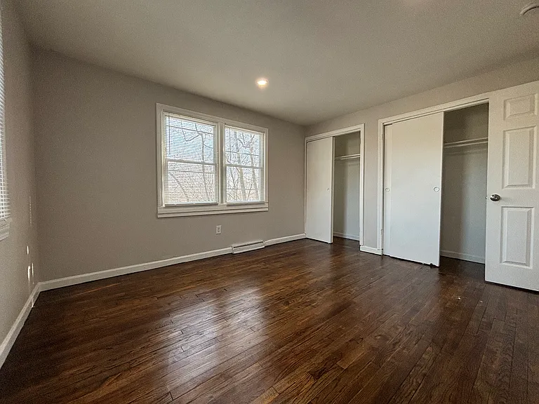 210 Burwell St #F6 — Photo 7
