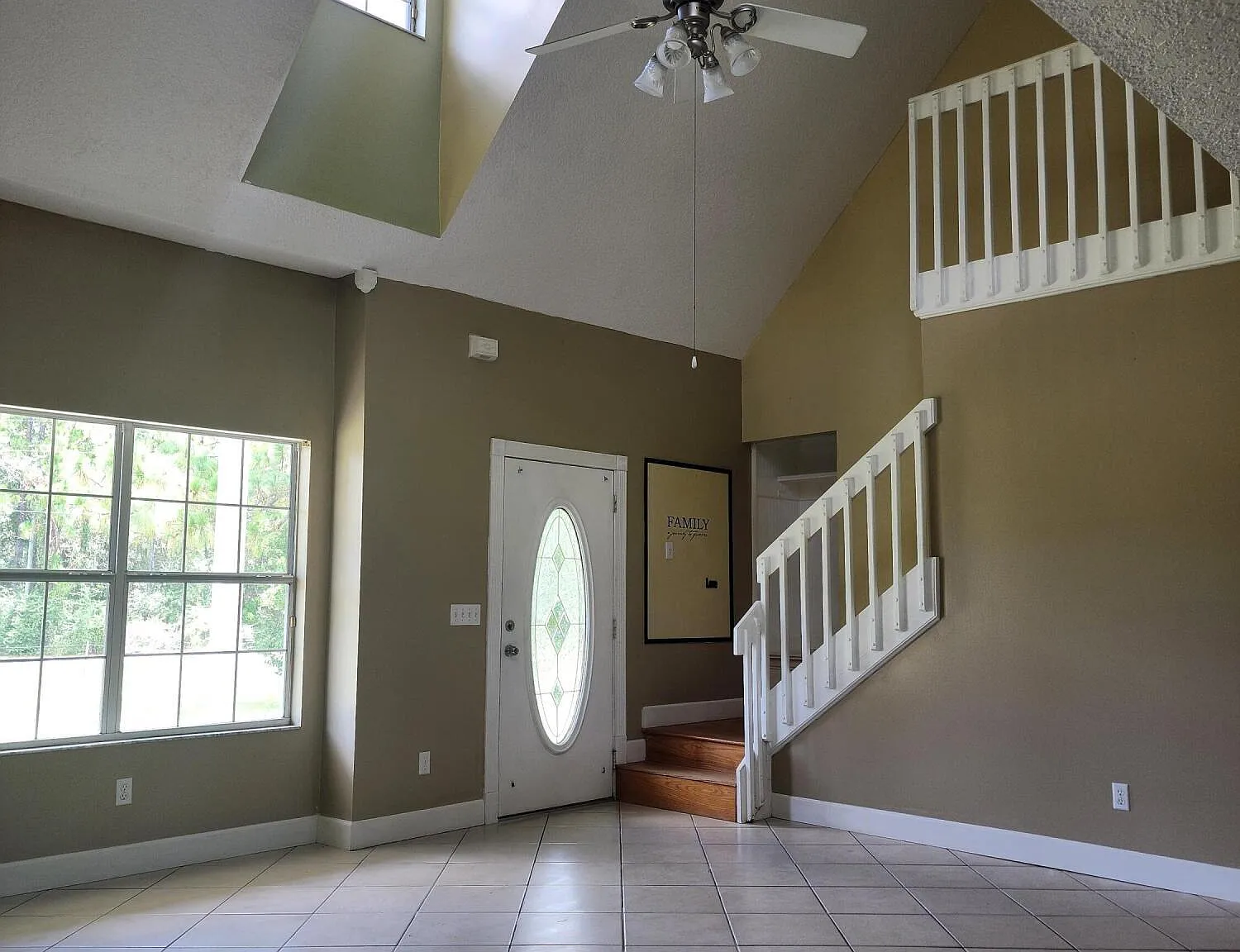 3 bed, 2.0 bath, 1680 sqft, $2,600 — Photo 3