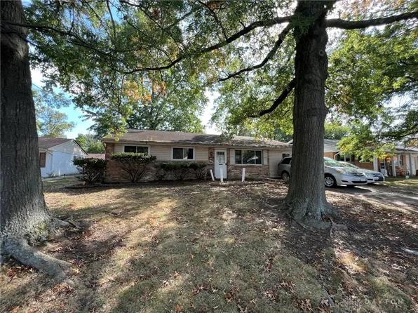 10910 Newmarket Dr, Cincinnati, OH 45251