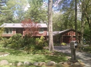 20 Richardson Rd, Coventry, RI 02816