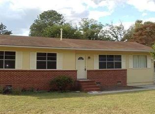 1804 Hogarth St, Beaufort, SC 29902