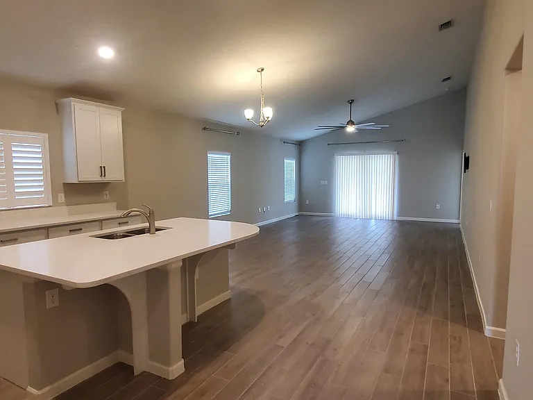 4227 Broomsedge Cir — Photo 9