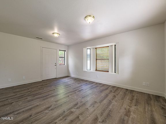 5th image of 3232 S Mehrhoff Pl