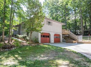 42 Grey Fox Trl, Hendersonville, NC 28739