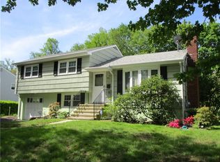 351 Figlar Ave, Fairfield, CT 06824
