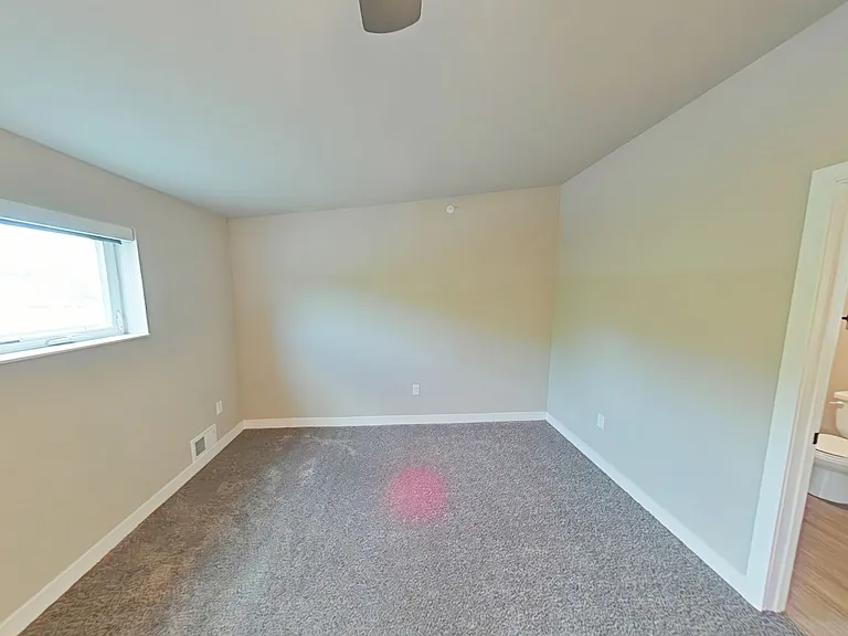 Beaverbrook Apartments — Photo 79