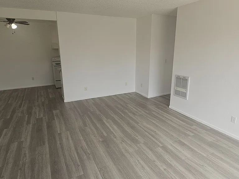 3242 W Orange Ave #6 — Photo 15