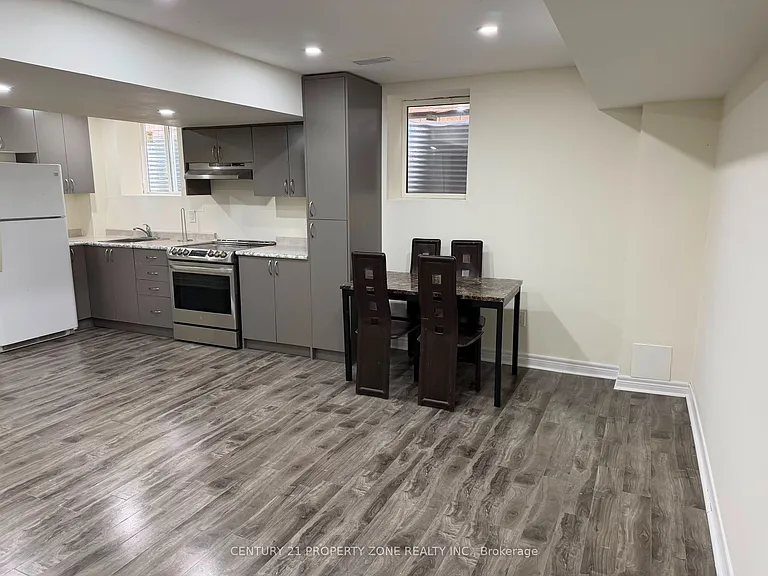 16 Gambia Rd #BASEMENT — Photo 2