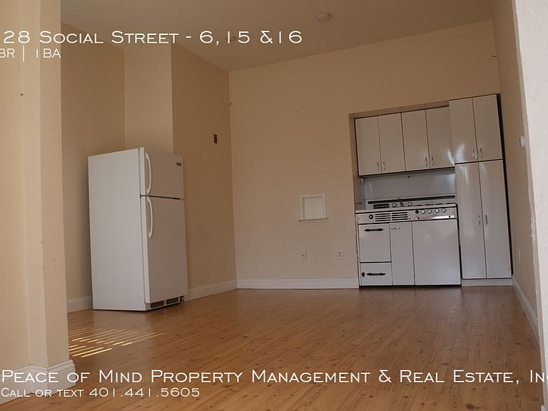128 Social St Woonsocket, RI, 02895 Apartments for Rent Zillow
