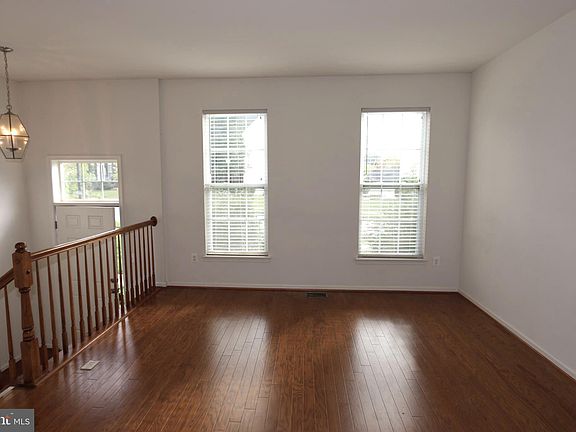 2nd image of 158 Lullaby Ct
