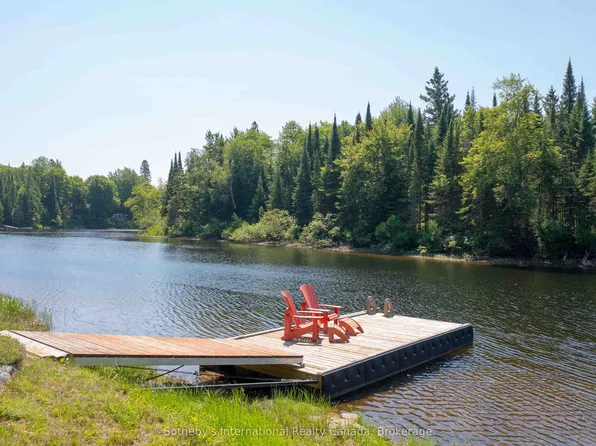 1041 Crockford Ln S, Bracebridge, ON P1L 1X3