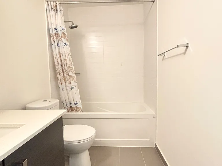 1 Uptown Dr #207 — Photo 34
