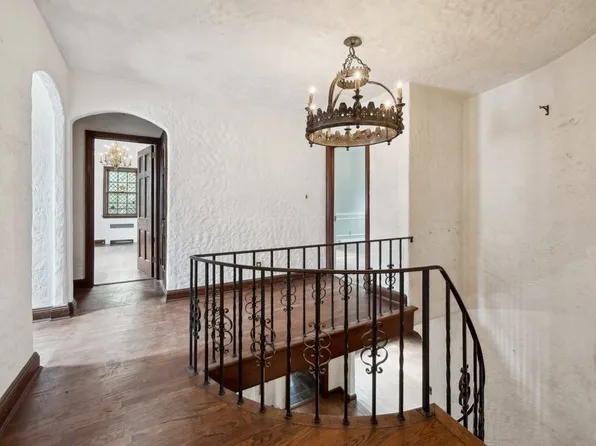 29-37 168th Street image 17 of 23