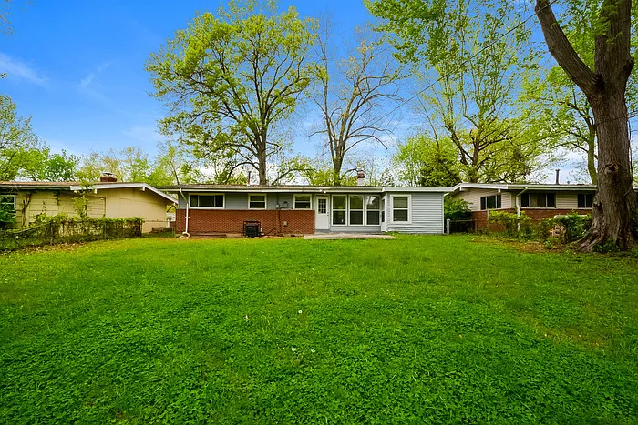10720 Hallstead Dr — Photo 14