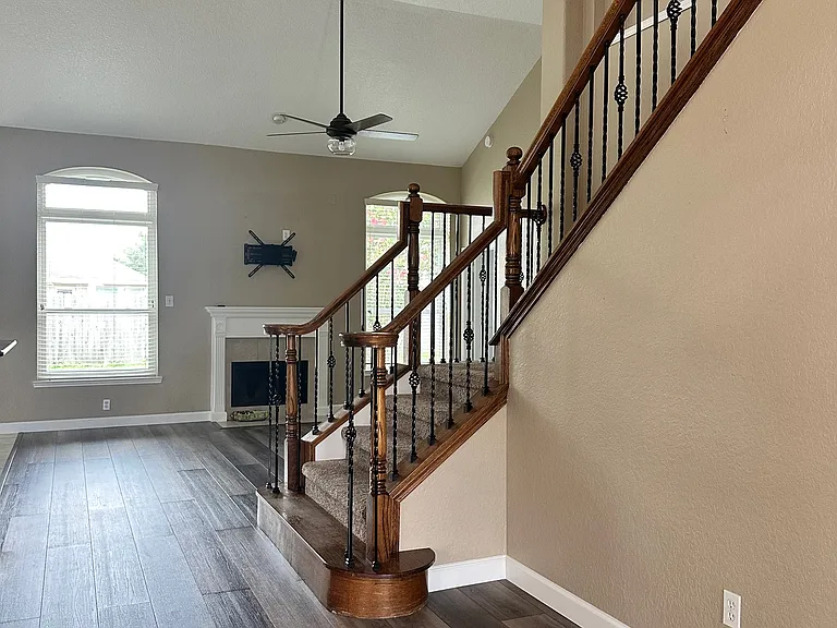 3731 Lauderwood Ln — Photo 21