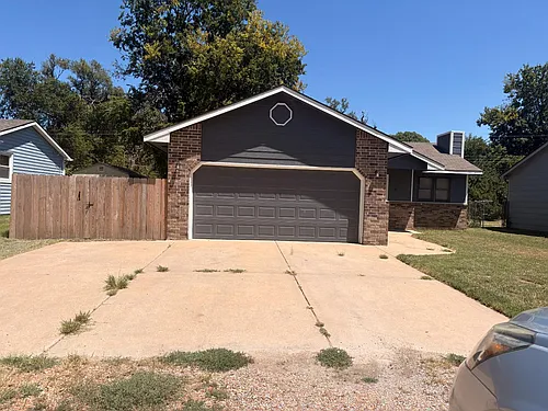 318 N Sabin St Photo 1