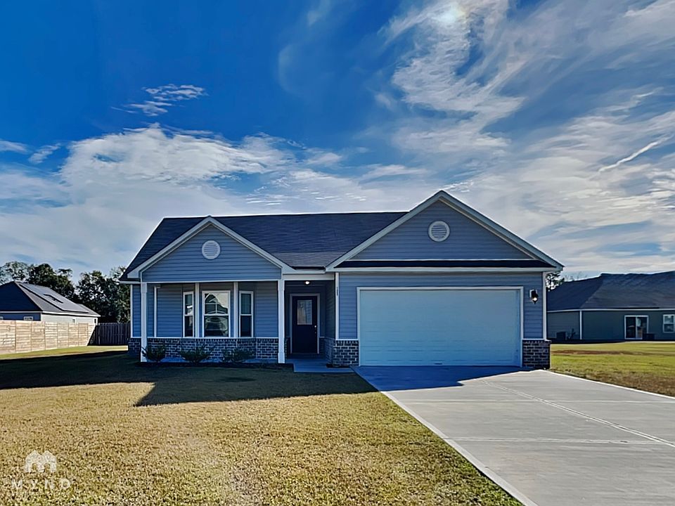 1st image of 121 Dasher Dr
