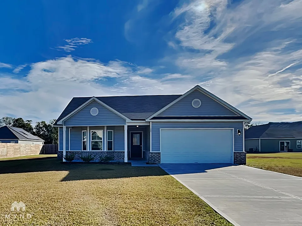 121 Dasher Dr