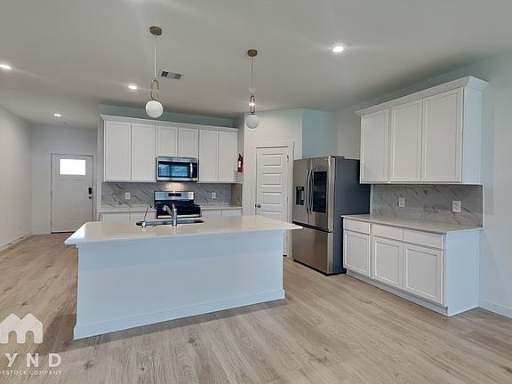 5th image of 31711 Theodore Bend Dr