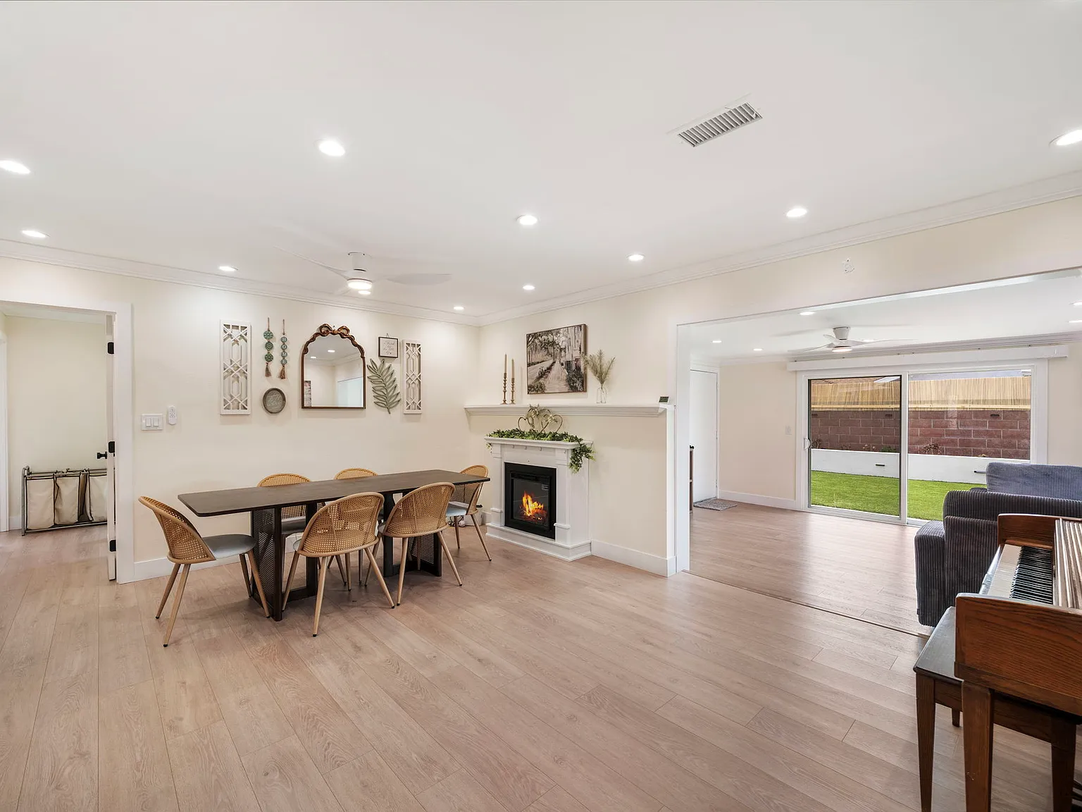 4 bed, 1.5 bath, 1409 sqft, $4,750 — Photo 3