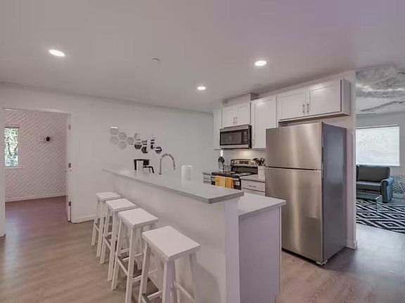 Cook like a Rockstar in our fully-equipped kitchen! *This is a shared space with other guests*