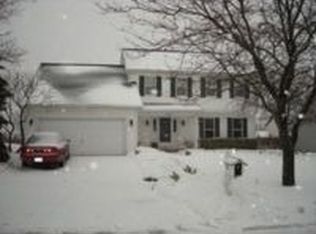 981 Wood Ave, Geneva, IL 60134