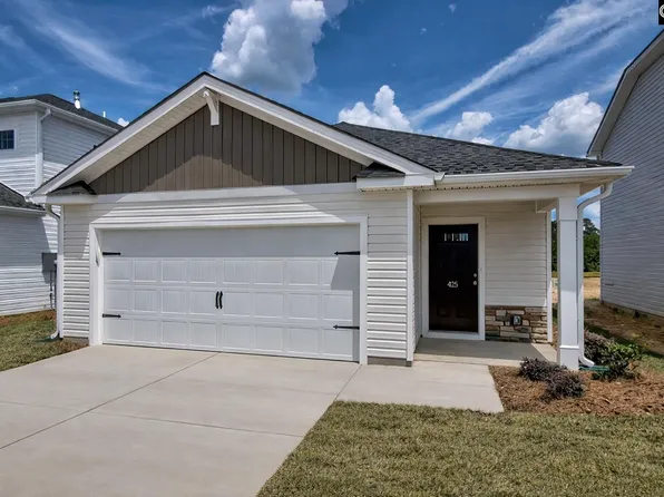 560 Corkscrew Ln, Blythewood, SC 29016