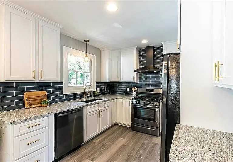 14 S Eugenia Pl NW — Photo 14