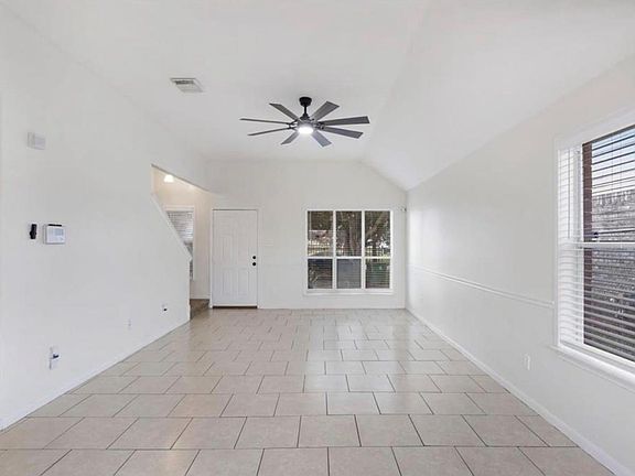 5th image of 8645 Rinn St