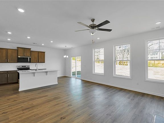 7th image of this home